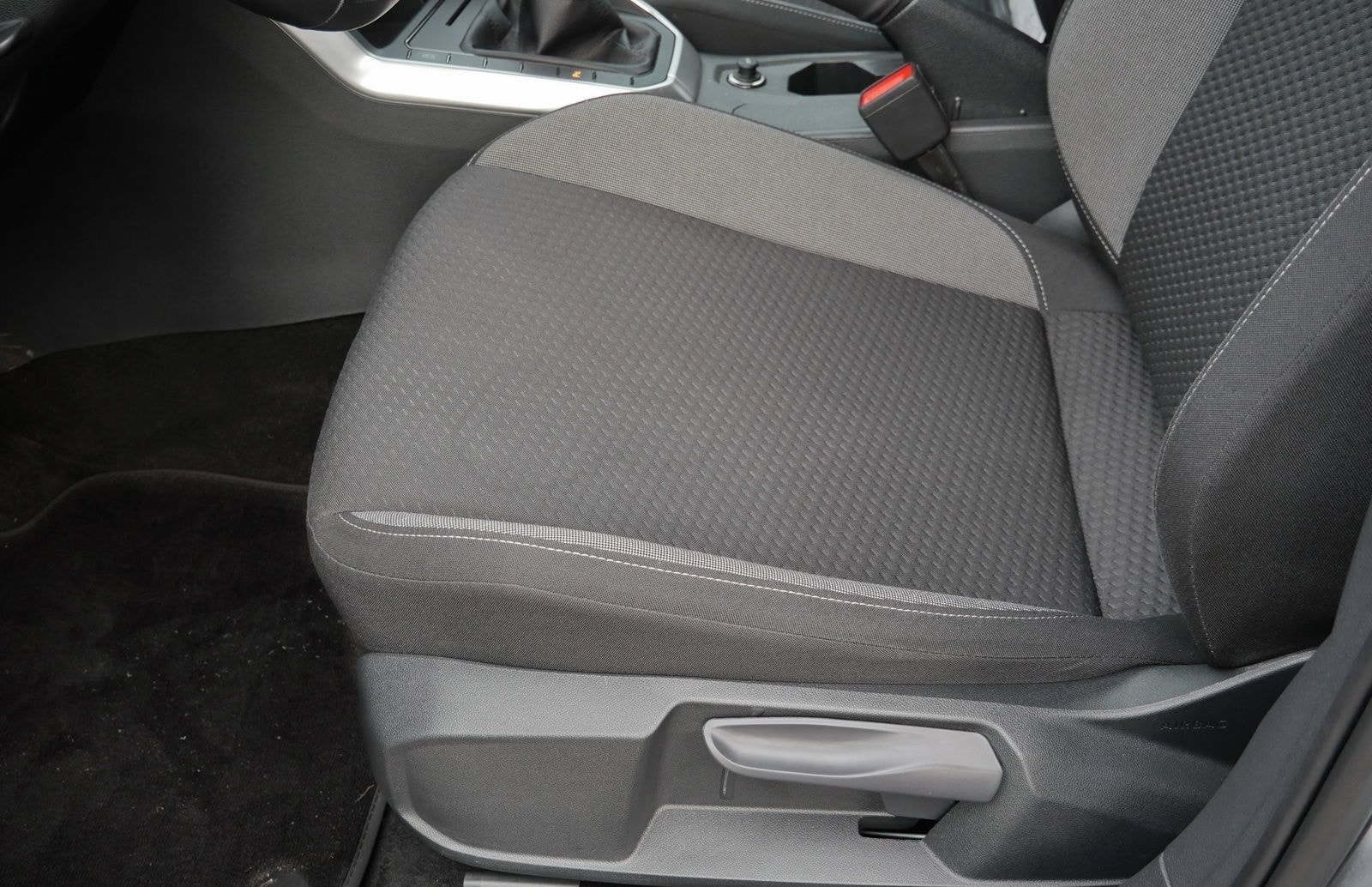 Volkswagen Taigo Life 1.0 TSI ACC*Pano*CarPlay*virtual*DAB* foto 21