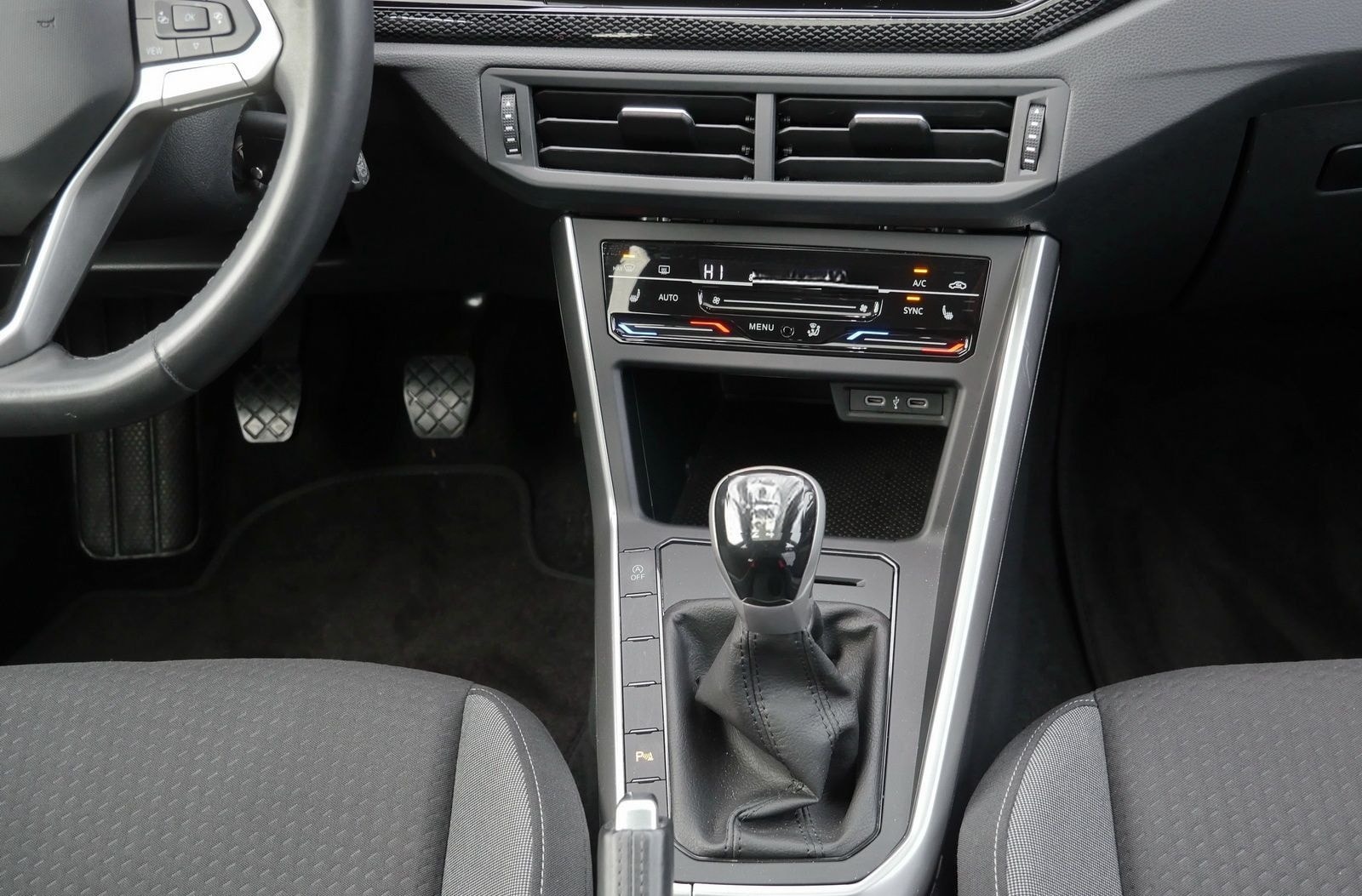 Volkswagen Taigo Life 1.0 TSI ACC*Pano*CarPlay*virtual*DAB* foto 7