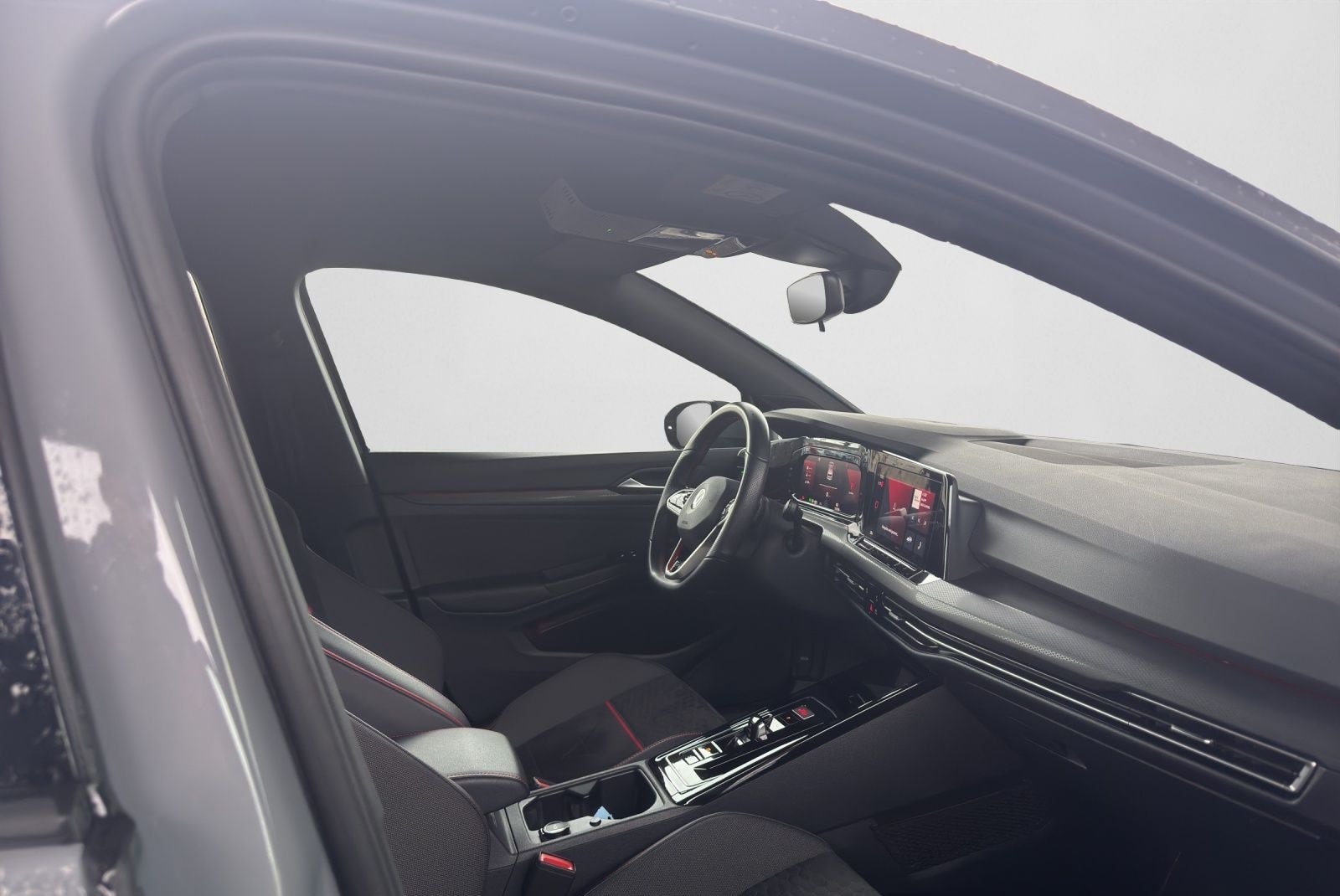 Volkswagen Golf VIII GTI CLUBSPORT 2.0 TSI DSG LED PLUS DCC foto 5