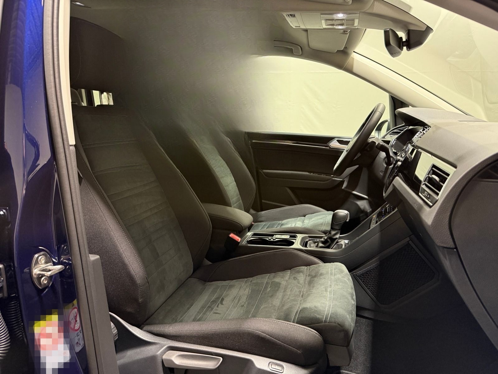 Volkswagen Touran Highline 2.0 TDI DSG | 7-SITZ LED ACC NAV foto 24