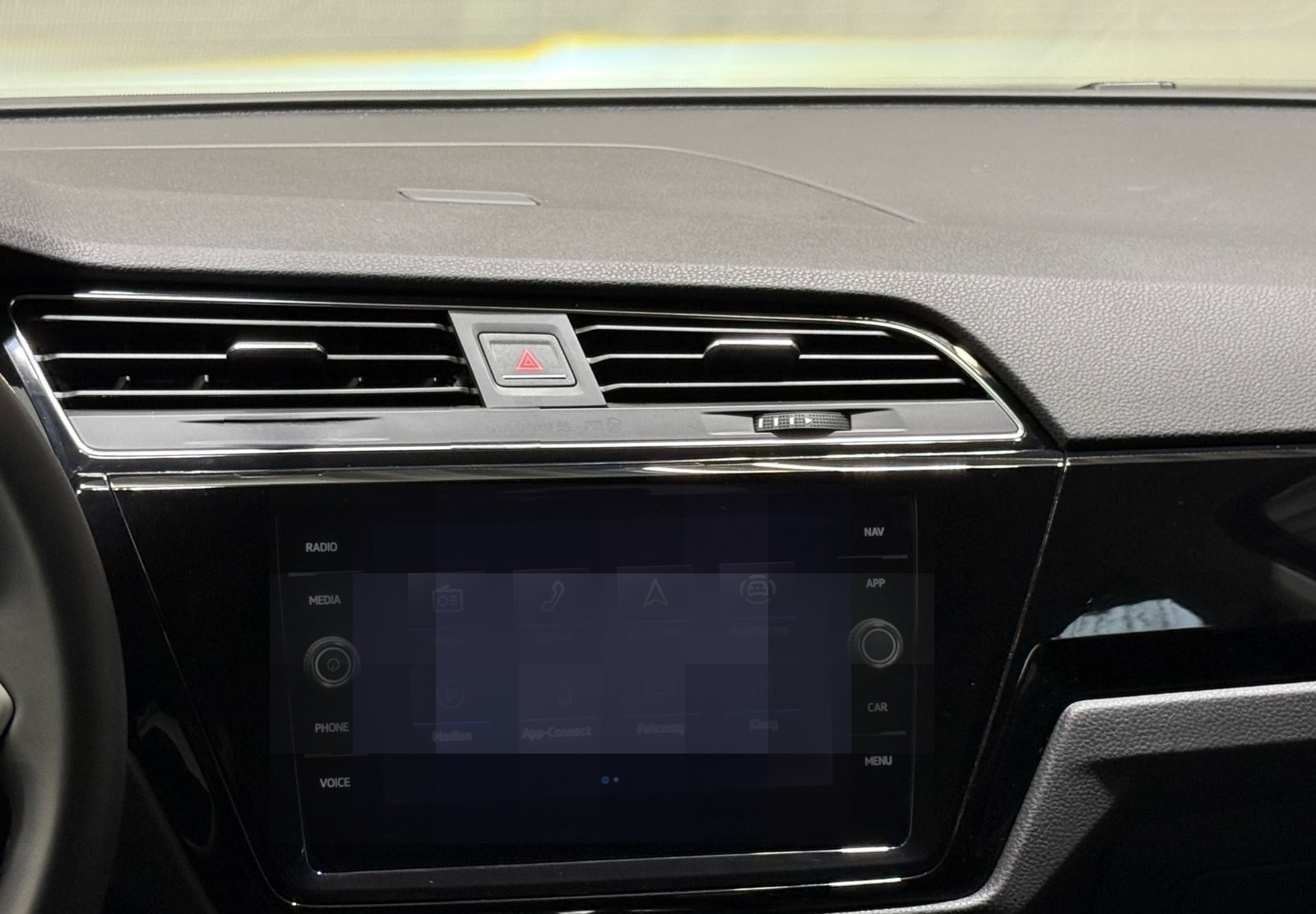 Volkswagen Touran Highline 2.0 TDI DSG | 7-SITZ LED ACC NAV foto 9