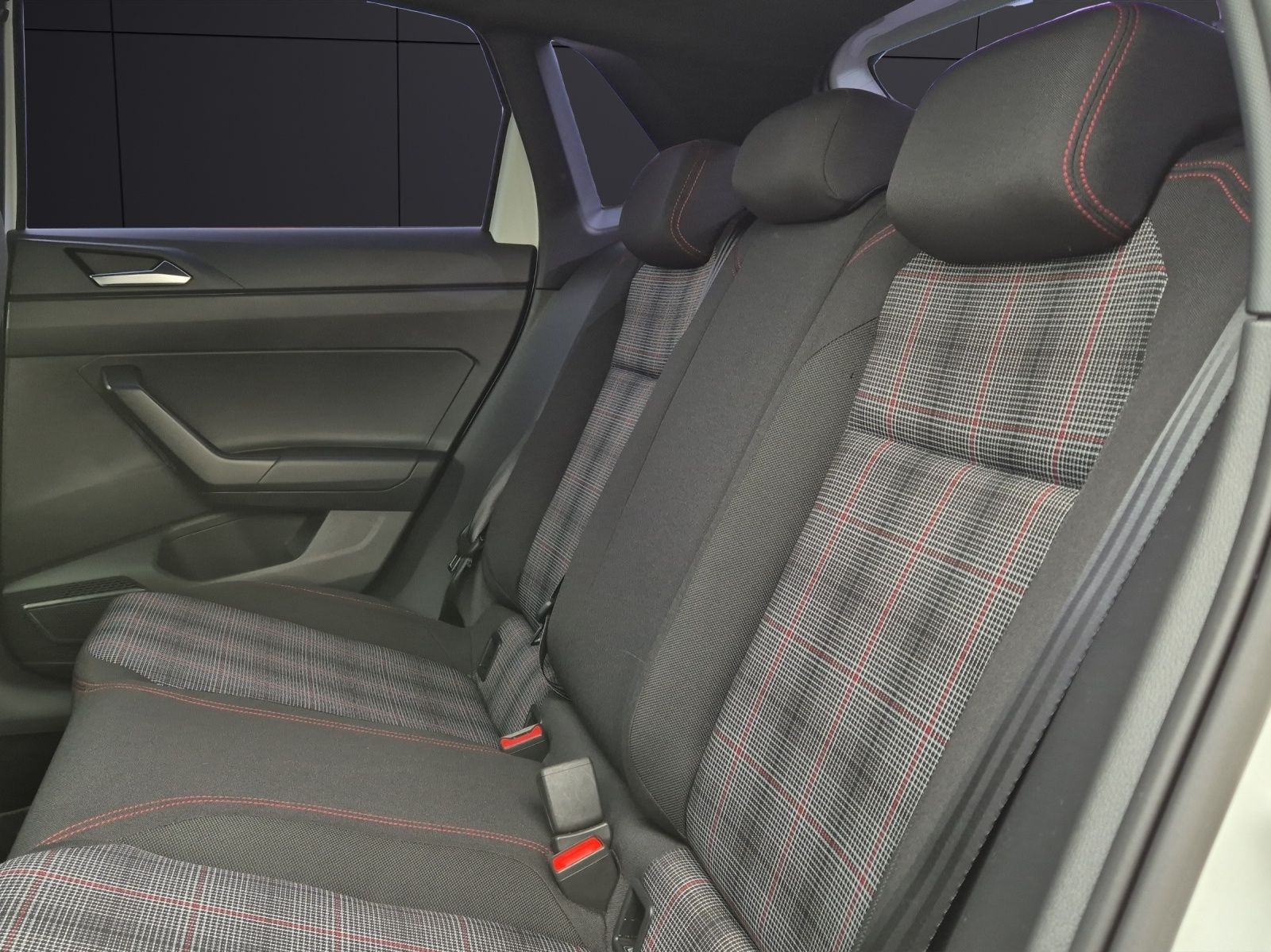 Volkswagen Polo GTI DSG Matrix LED AID APP SH 18" foto 11