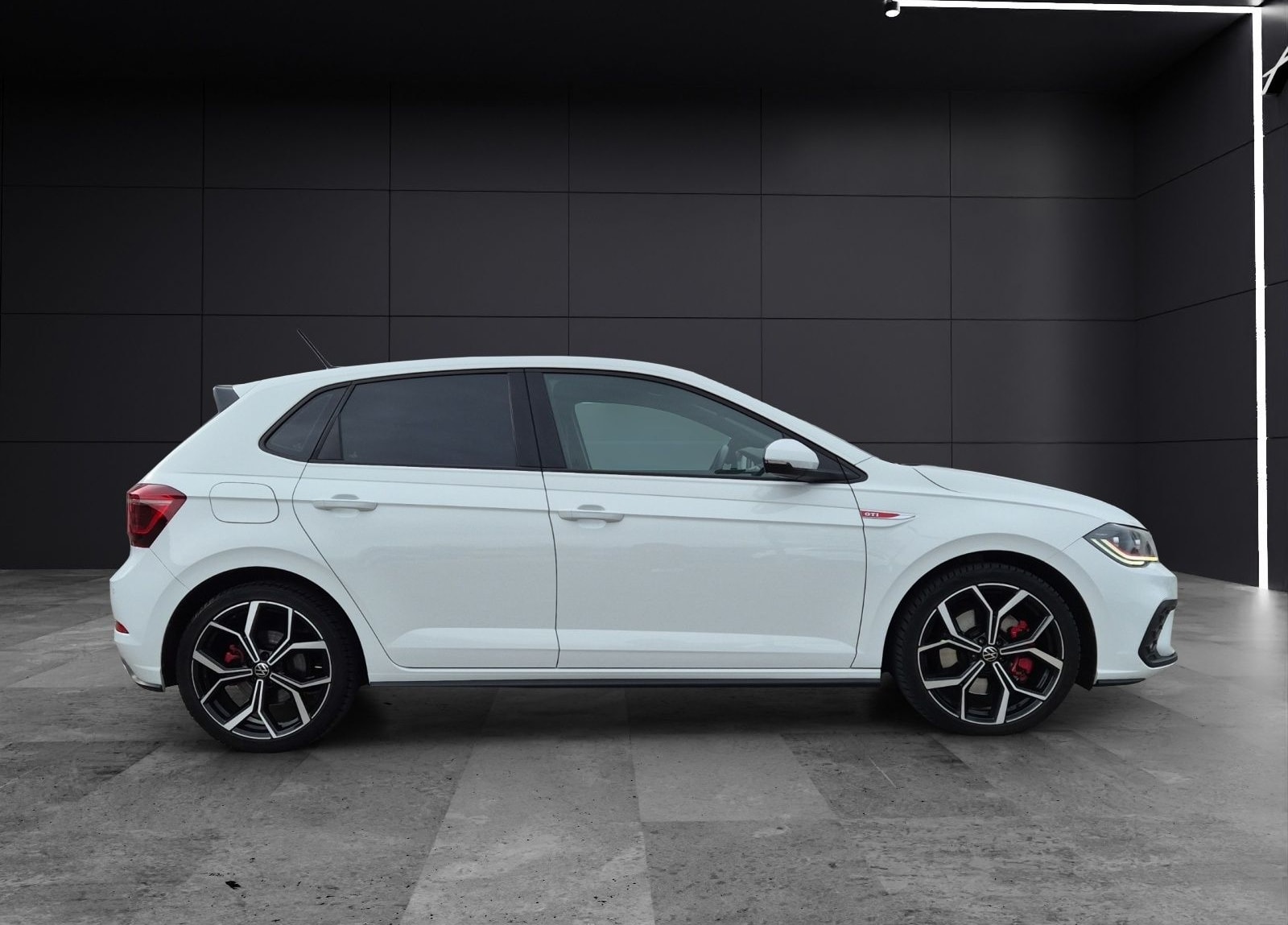 Volkswagen Polo GTI DSG Matrix LED AID APP SH 18" foto 6