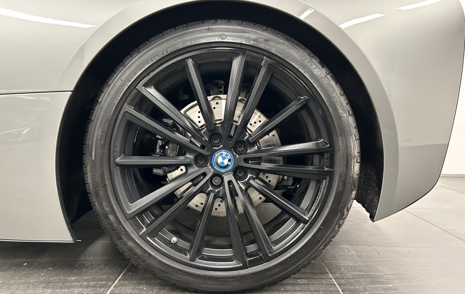 BMW i8 Roadster First Edition 1 of 200 Harman/Kardon foto 6