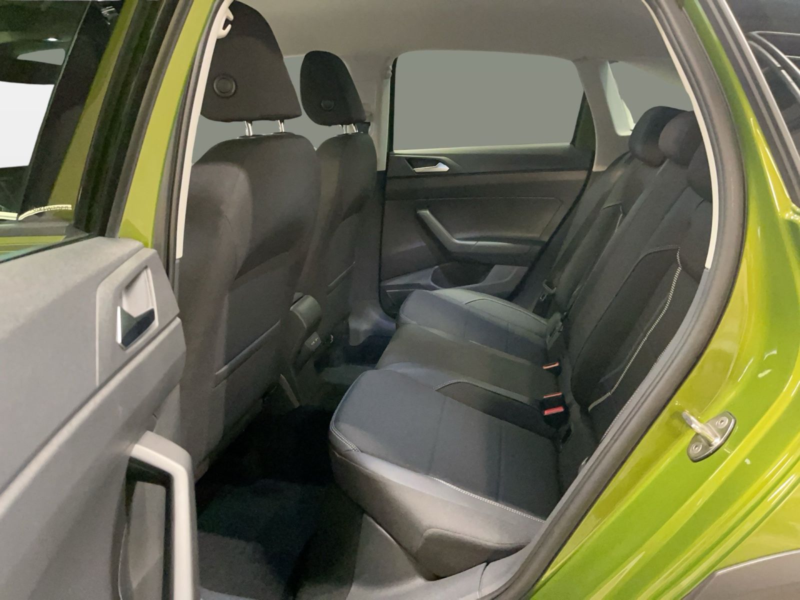 Volkswagen Taigo 1.0 TSI Style Fernlichtass. LED PDC SHZ foto 11