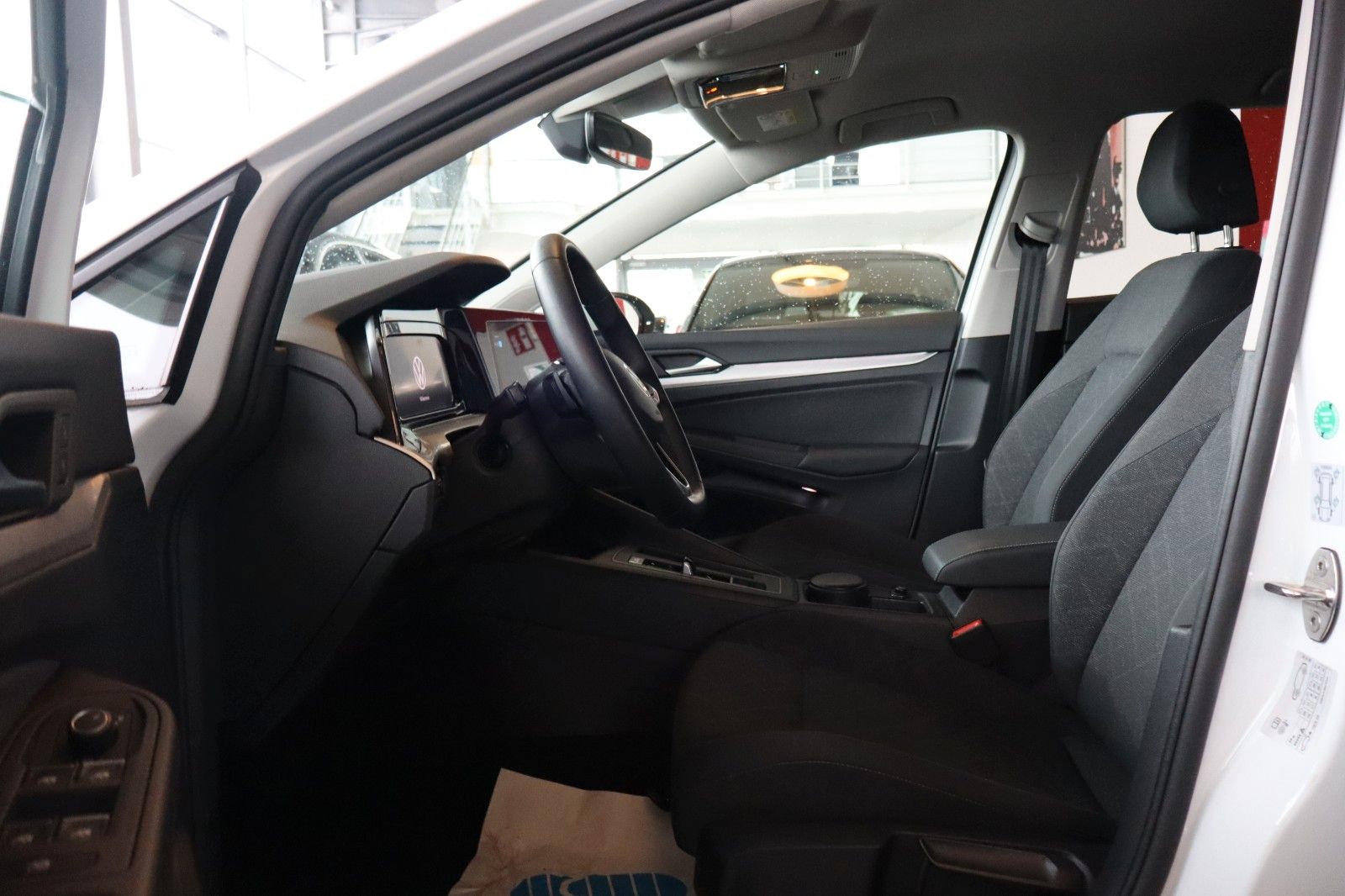 Volkswagen Golf VIII Limo Life 2.0TDI DSG,KameraNaviLED,1Hd foto 8