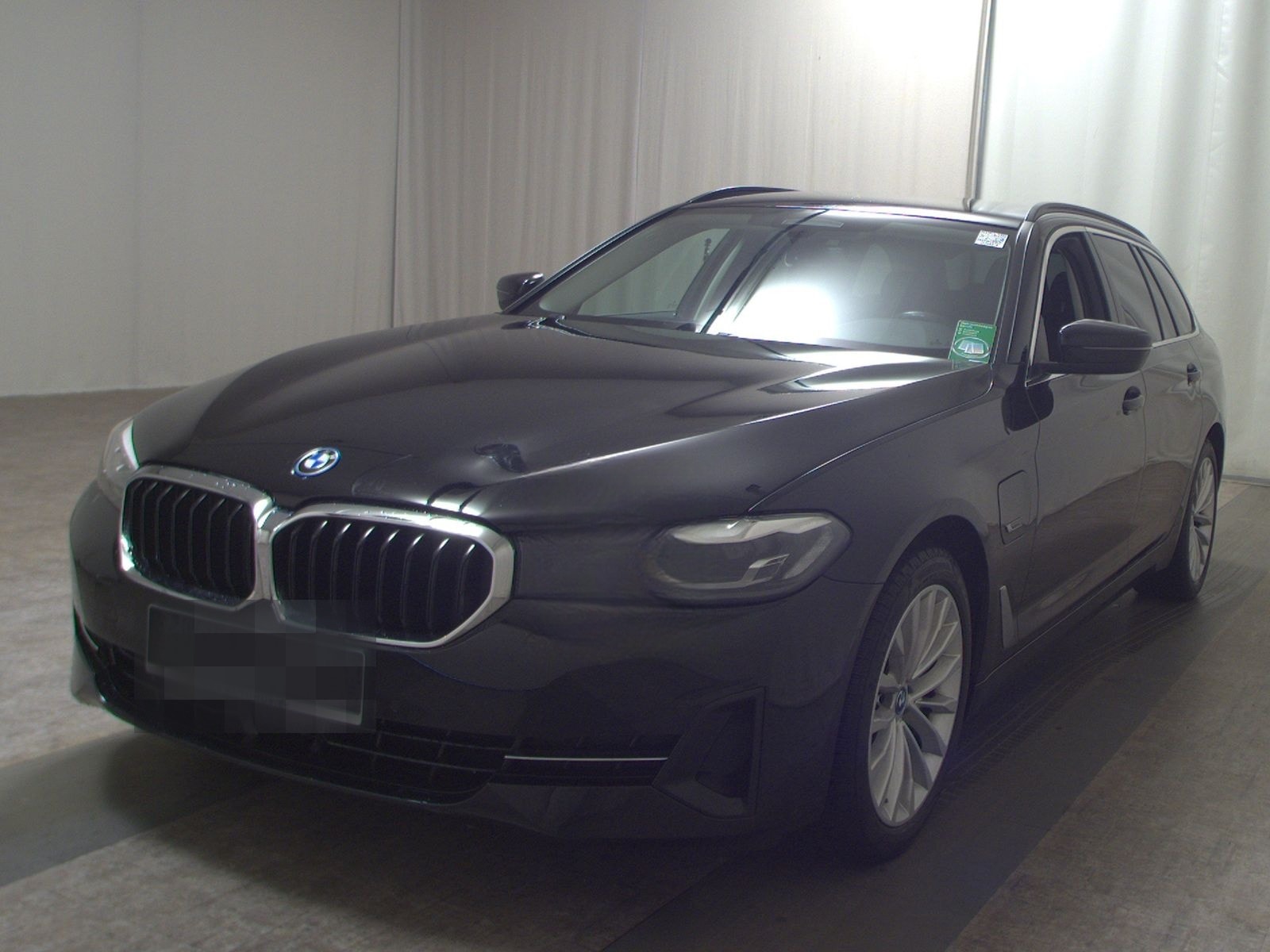 BMW 530e Touring Leder Navi LED LC prof. HiFi AHK foto 2