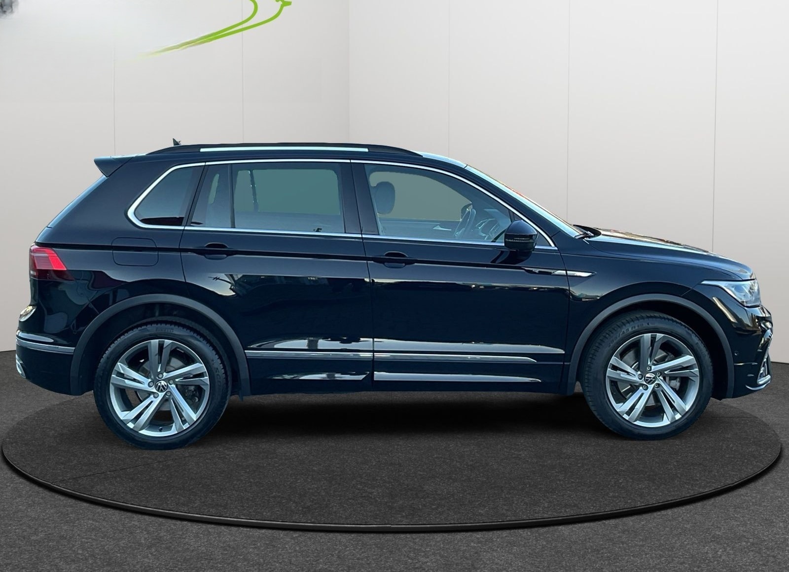Volkswagen Tiguan 2.0 TSI DSG R-Line 4Motion AHK/MATRIX/REA foto 6