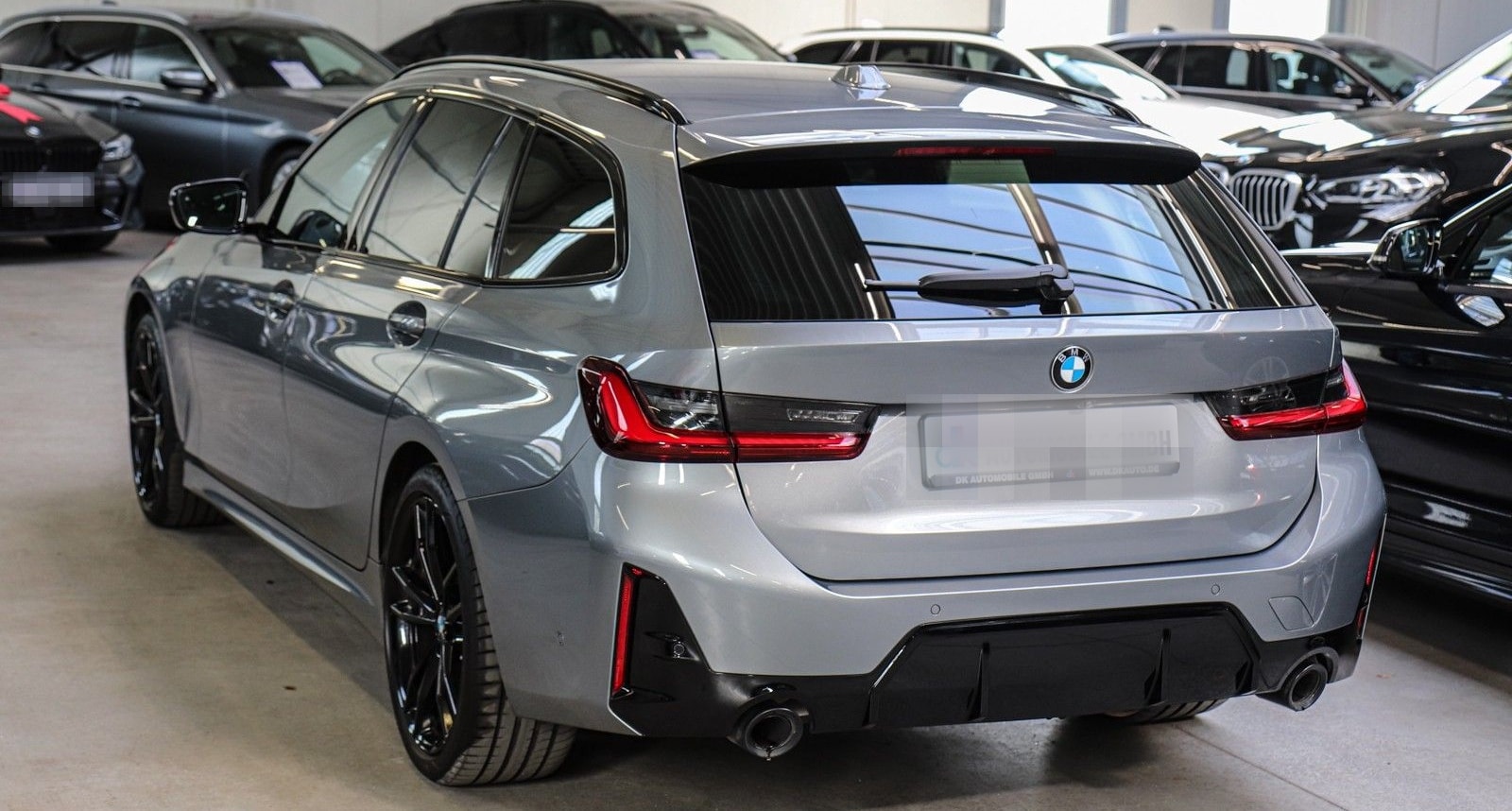 BMW 330d xDrive Touring Sport-Aut///M SPORT/HARMAN/ foto 8