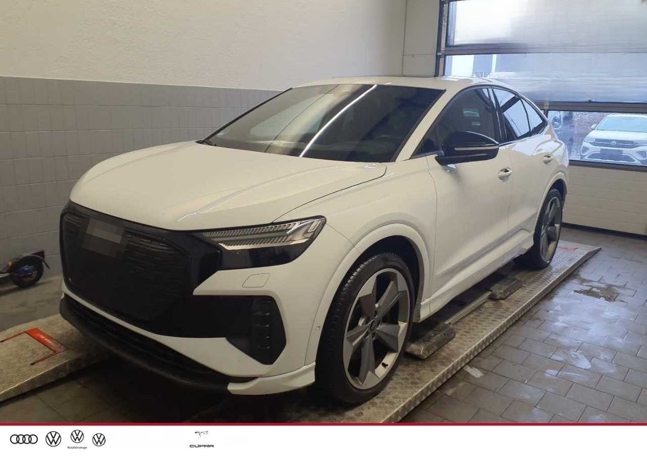 Audi Q4 Sportback e-tron S line 40 AHK Matrix Pano Bl