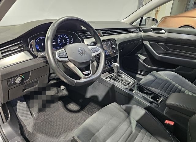 Volkswagen Passat 4Motion Sport Led Navi Leder AHK Kamera foto 16