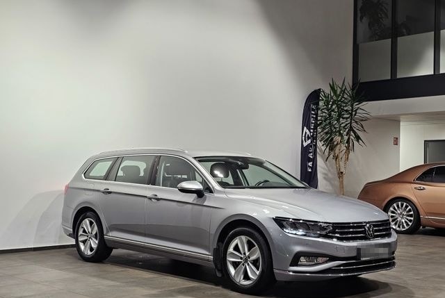 Volkswagen Passat 4Motion Sport Led Navi Leder AHK Kamera foto 5