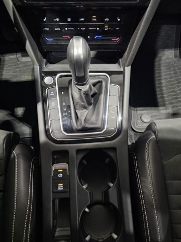 Volkswagen Passat 4Motion Sport Led Navi Leder AHK Kamera foto 19