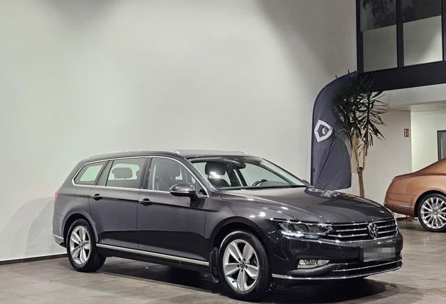 Volkswagen Passat 4Motion Sport Led Navi Leder AHK Kamera foto 4