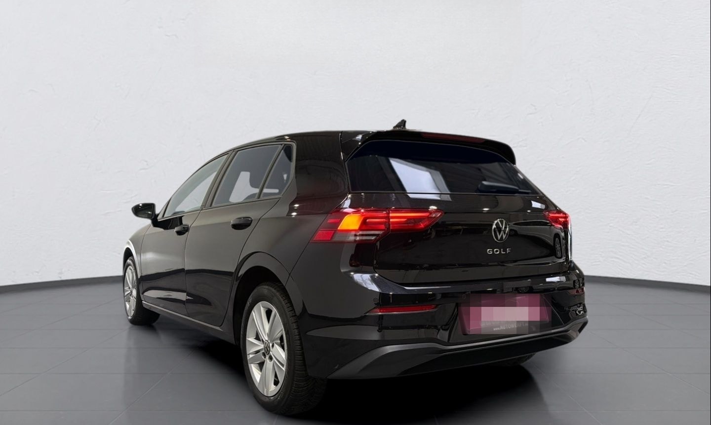 Volkswagen Golf 8 2.0 TDI DSG LIFE LED KAMERA NAVI 16Z TEMP foto 4