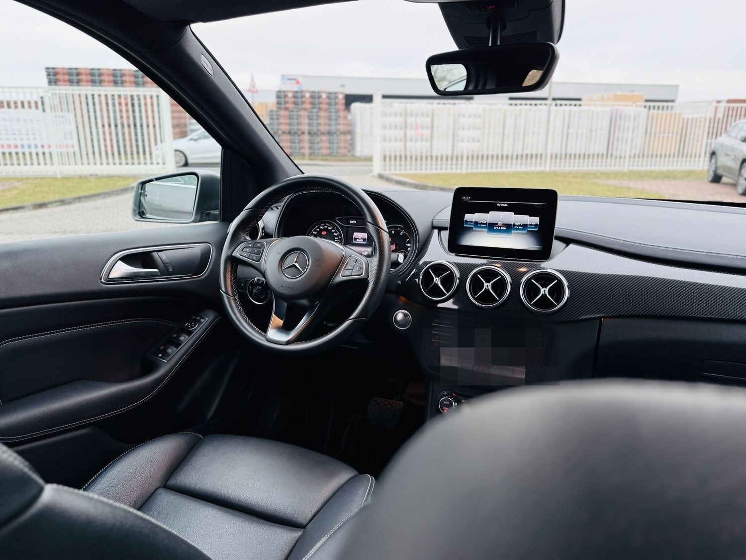 Mercedes-Benz B 200 AMG Styling, NIGHTFALL, Autom., AHK, LED,  foto 12