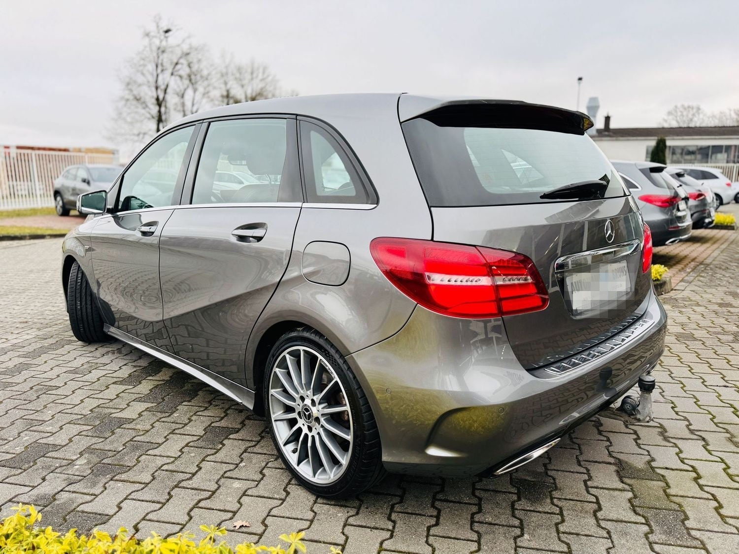 Mercedes-Benz B 200 AMG Styling, NIGHTFALL, Autom., AHK, LED,  foto 4