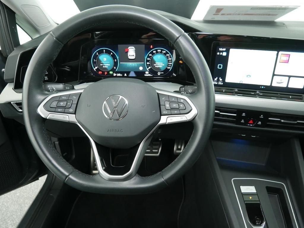 Volkswagen Golf 8 MOVE 2.0 TDI DSG Navi LED ACC SiHz foto 11