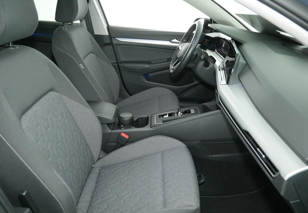 Volkswagen Golf 8 MOVE 2.0 TDI DSG Navi LED ACC SiHz foto 6