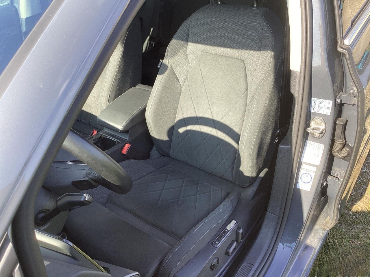 Volkswagen Golf VIII 1.4 eHybrid Style DSG Plug In Navi SHZ foto 13