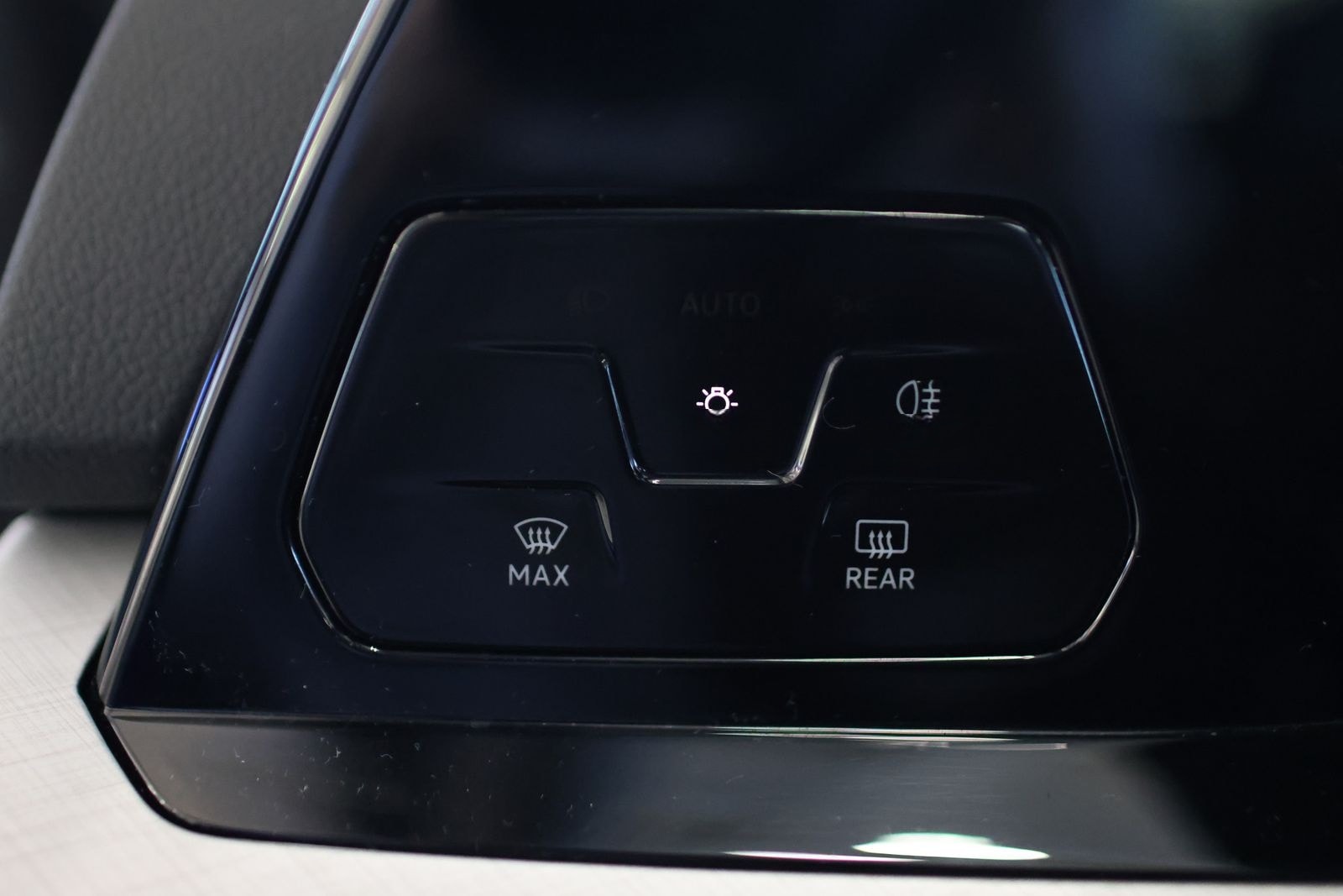 Volkswagen Golf VARIANT 2,0 TDI LIFE ANHÄNGERKUPPLUNG foto 19