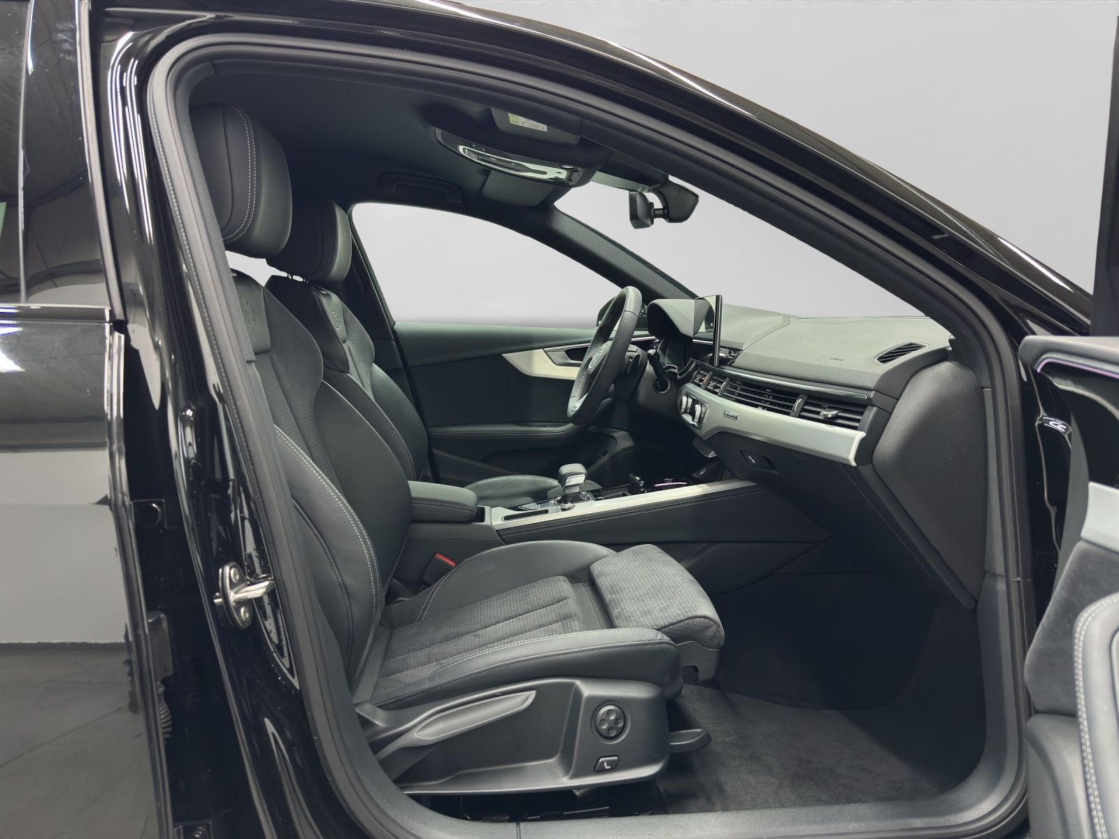 Audi A4 Avant 40 TFSI Q 2x S LINE OPS+ MATRIX AHK LM1 foto 4