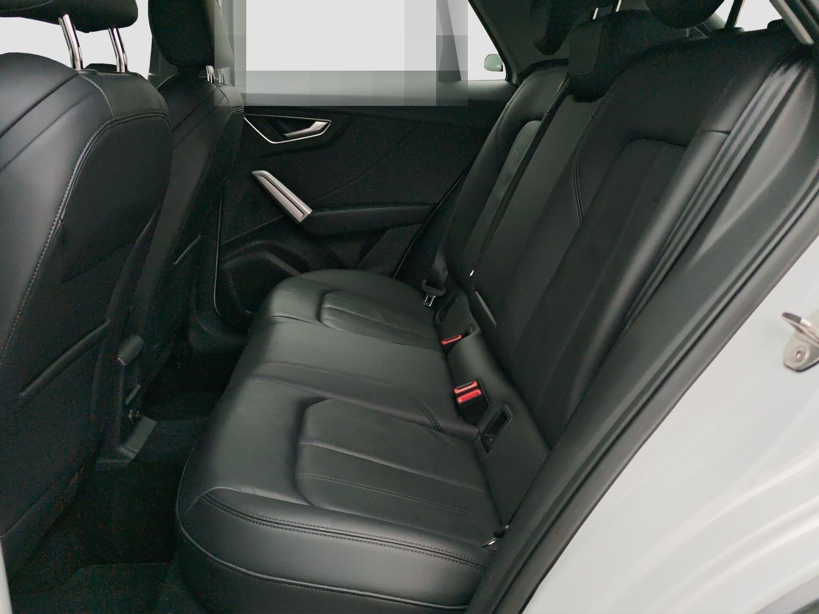 Audi Q2 advanced 35 TFSI 5JGar Fahren Parken Optik+ foto 10