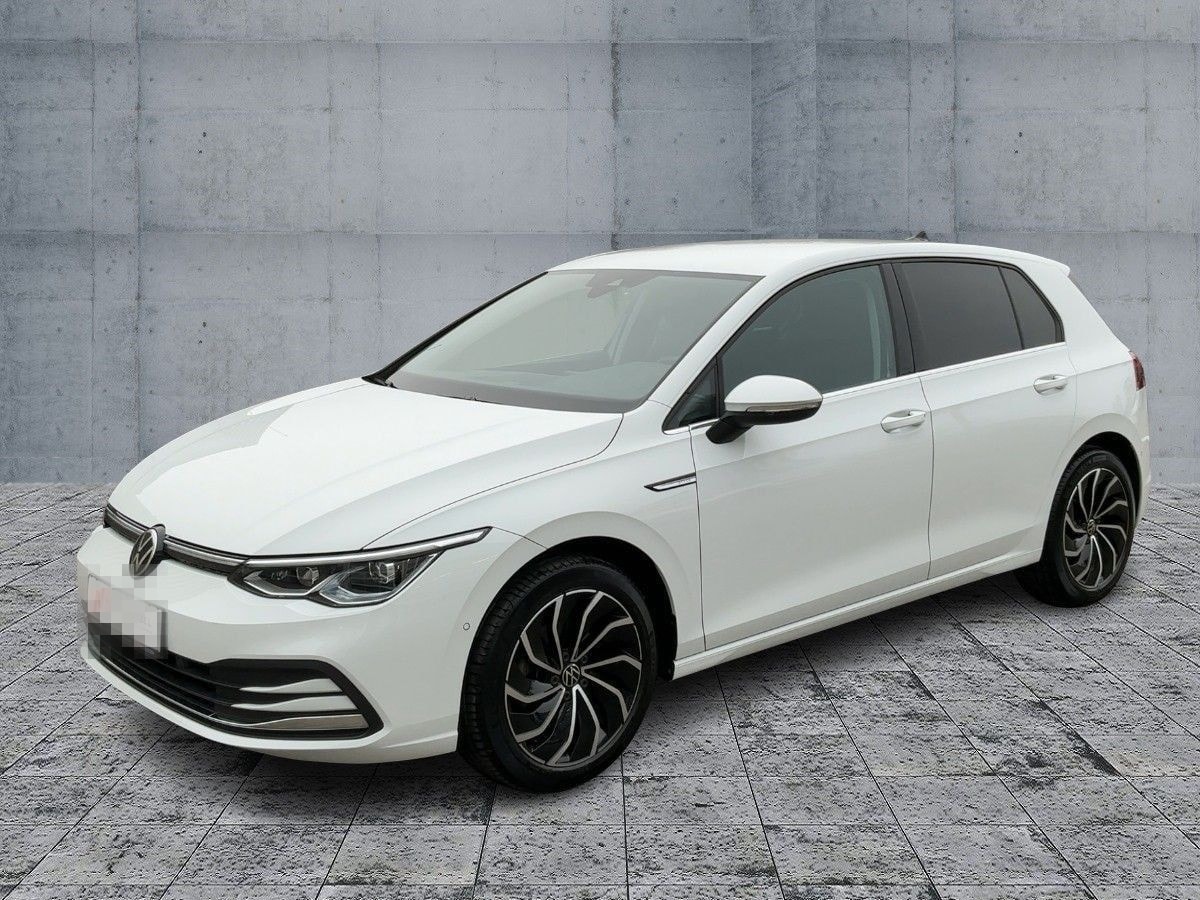 Volkswagen Golf VIII 1.5 TSI STYLE 5JG+ACC+AHK+NAVI+APP+SHZ foto 2