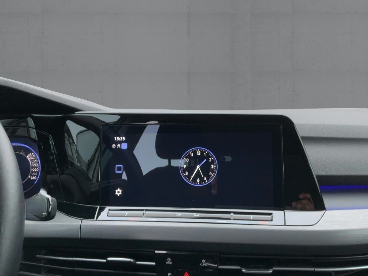 Volkswagen Golf VIII 1.5 TSI STYLE 5JG+ACC+AHK+NAVI+APP+SHZ foto 11