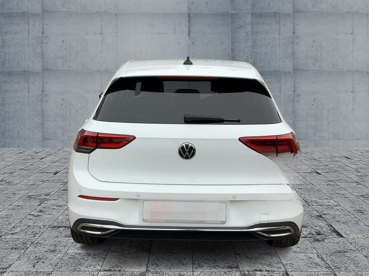 Volkswagen Golf VIII 1.5 TSI STYLE 5JG+ACC+AHK+NAVI+APP+SHZ foto 5