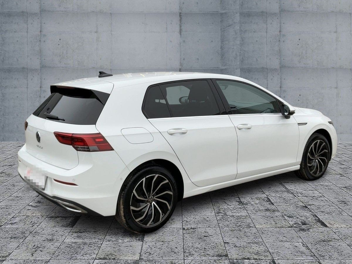 Volkswagen Golf VIII 1.5 TSI STYLE 5JG+ACC+AHK+NAVI+APP+SHZ foto 6