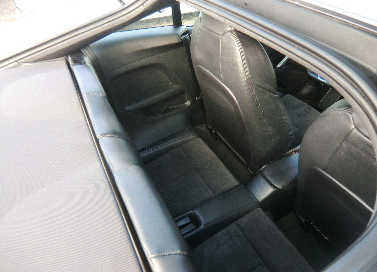 Audi TT Coupe 1.8 TFSI foto 13