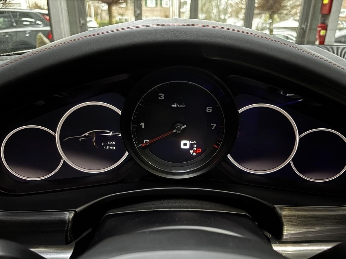 Porsche Panamera 4.0 GTS Matrix SportAga HUD Pano foto 19