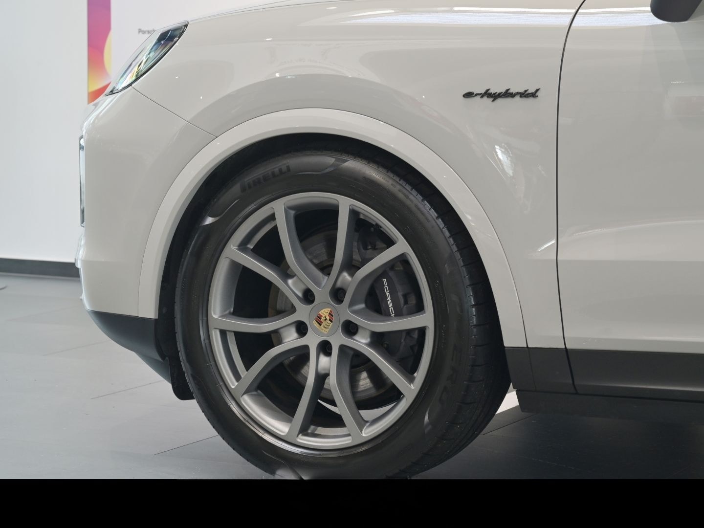 Porsche Cayenne E-Hybrid kreide AHK PANO LUFT Bose Surro foto 10