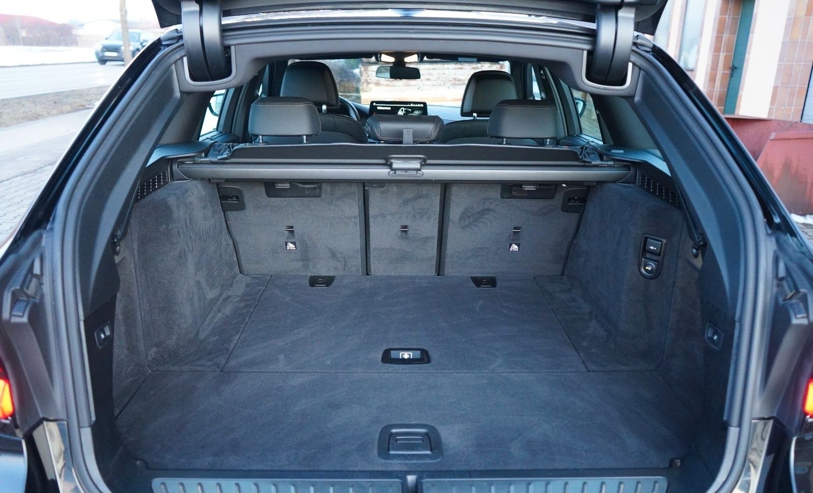 BMW 540d T. xDrive*1.HAND*M-SPORTPAKET*LASER*HUD*H&K foto 12