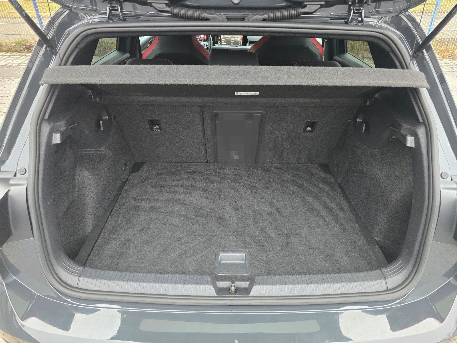 Volkswagen Golf VIII GTI 2.0 TSI Clubsport °SOUND°NAVI°DCC° foto 21