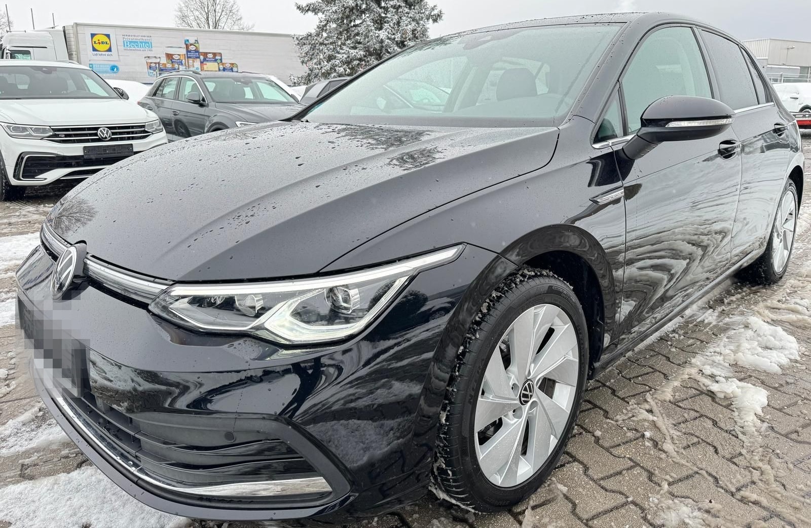 Volkswagen Golf Lim 2.0TDI DSG Style Matrix Navi PDC foto 1