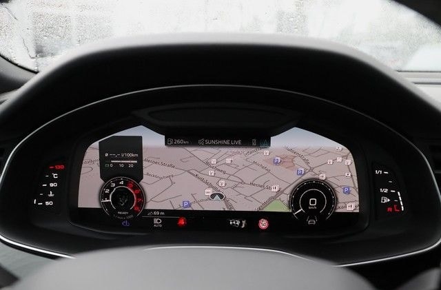 Audi RSQ8 Pano AHK LM23 305km/h Dynamikp.+ B&O HD Mat foto 17