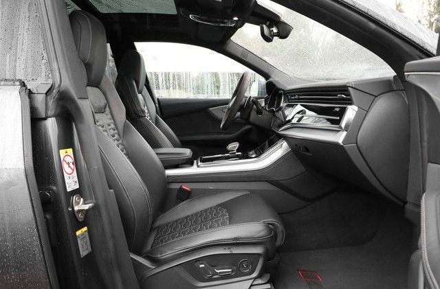 Audi RSQ8 Pano AHK LM23 305km/h Dynamikp.+ B&O HD Mat foto 6