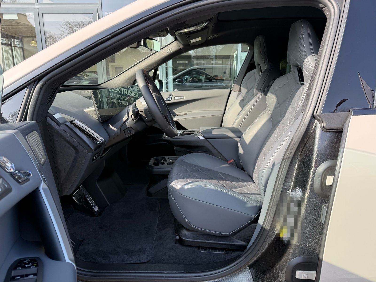BMW iX M70 xDrive //SkyLounge B&W AHK AC-LadenProf foto 5