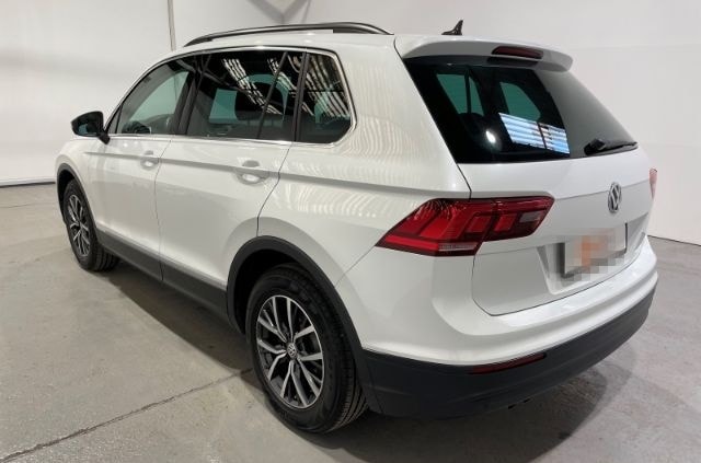 Volkswagen Tiguan 1.5TSI DSG Comfortline EU6d-T ACC LED Pan foto 2