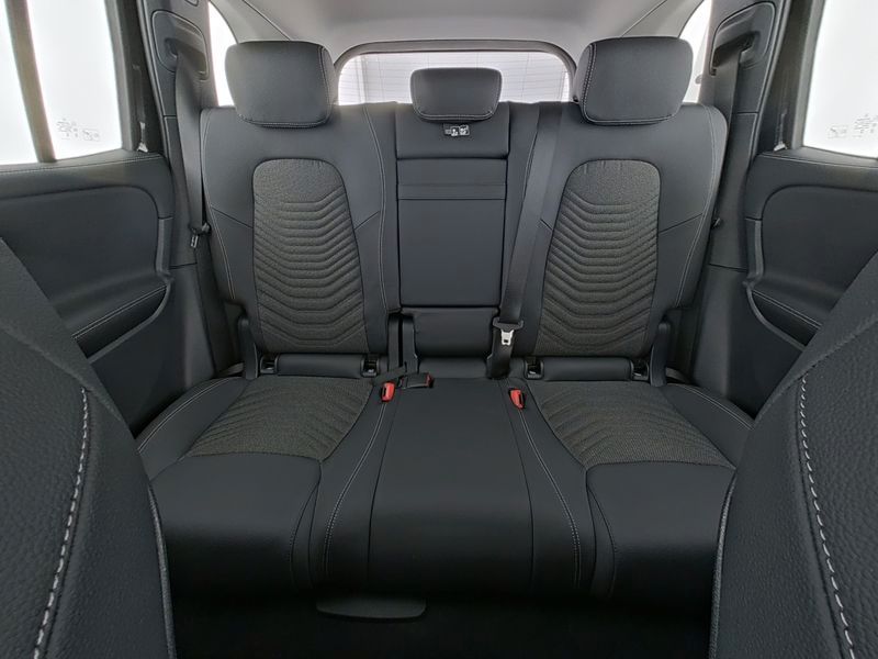 Mercedes-Benz GLB 180 d , PROGRESSIVE AHK KAMERA SPUR PDC SHZ foto 9