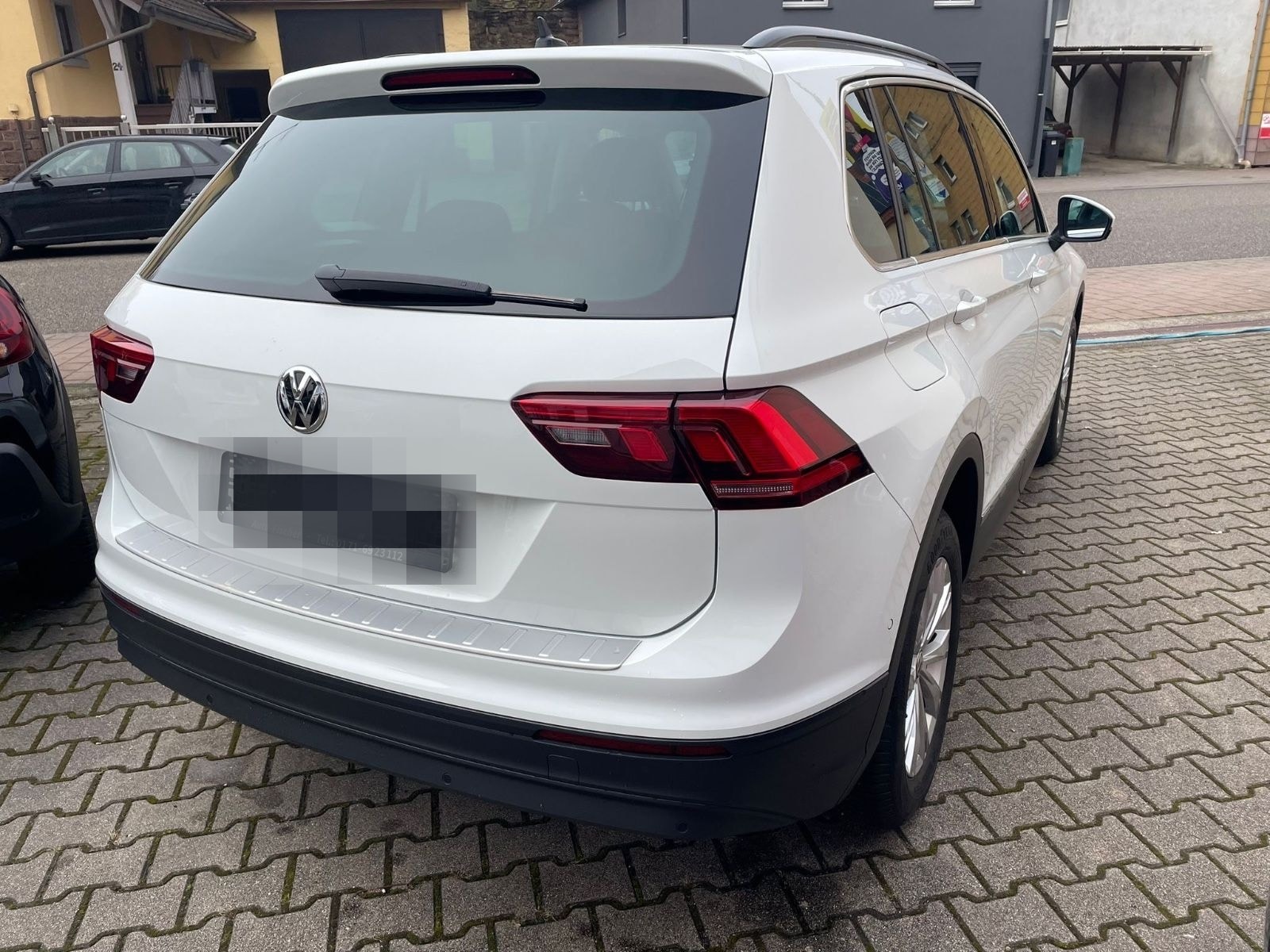Volkswagen Tiguan Comfortline 4X4 Allrad / Navi / 1.Hand foto 3