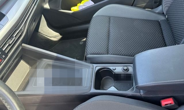 Volkswagen Golf Active 2.0 TDI 150 PS DSG AHK/PANO/HUD foto 10