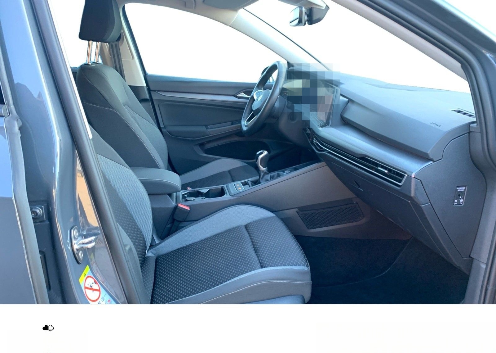 Volkswagen Golf 1.5 TSI Active NAVI+AHK+ACC+RFK foto 8