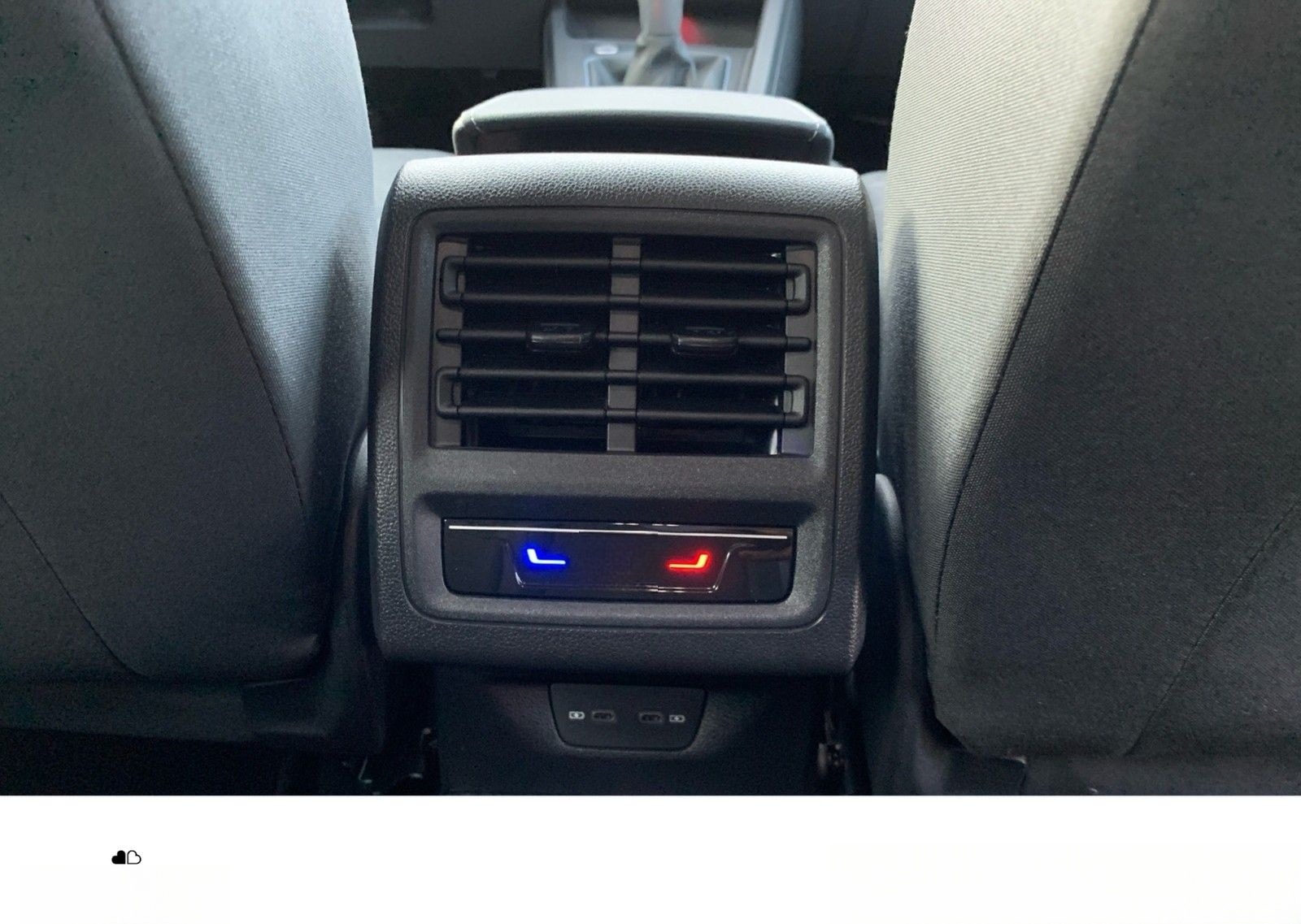 Volkswagen Golf 1.5 TSI Life NAVI+CARPLAY+SHZ foto 16