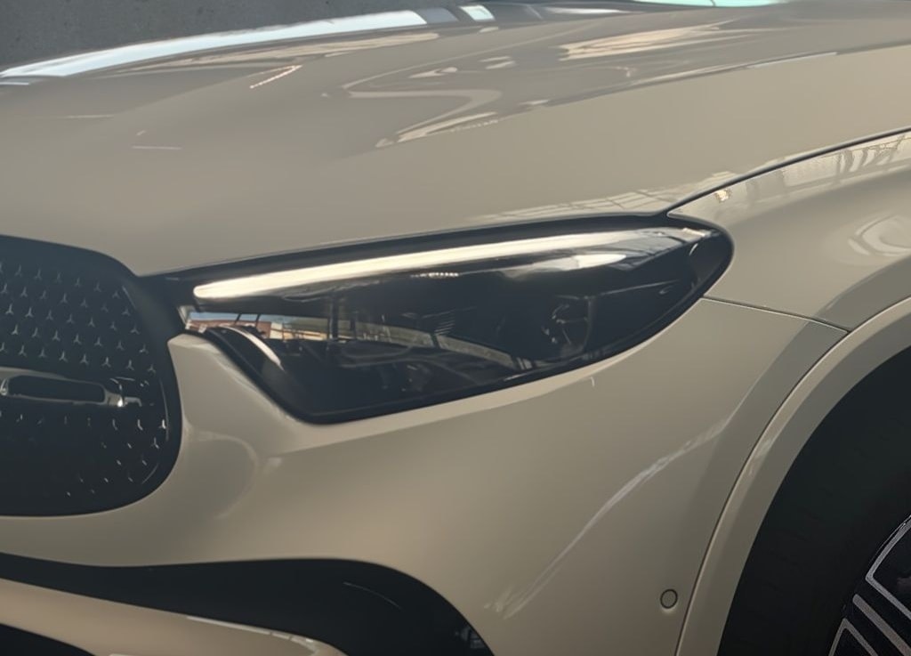 Mercedes-Benz GLC 300 de 4M Coupé AMG Night,DiG.L,MEM,DISTR,AH foto 3