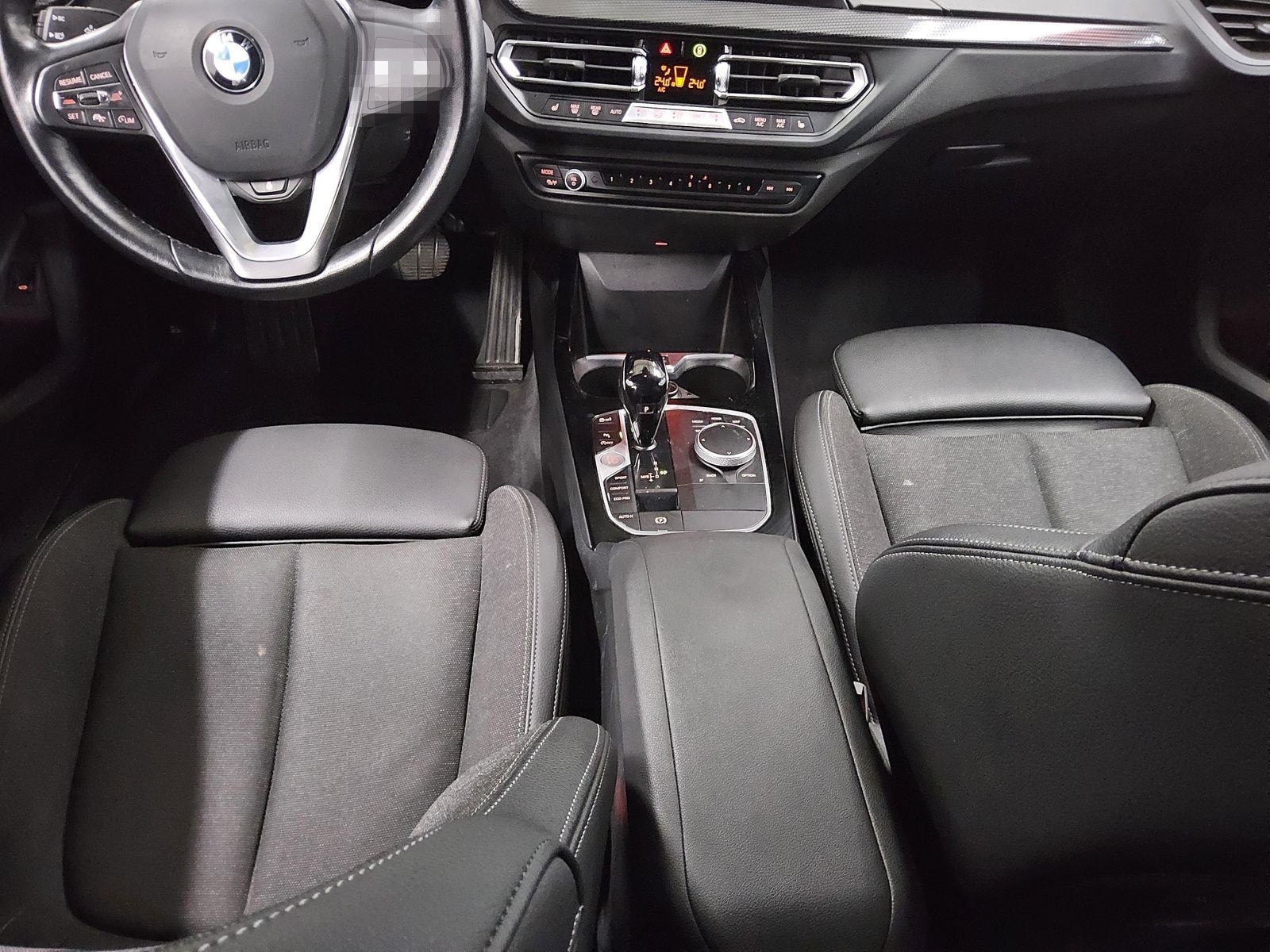 BMW 118dA Sport-Line Navi LED LC-Pro AHK RFK foto 6