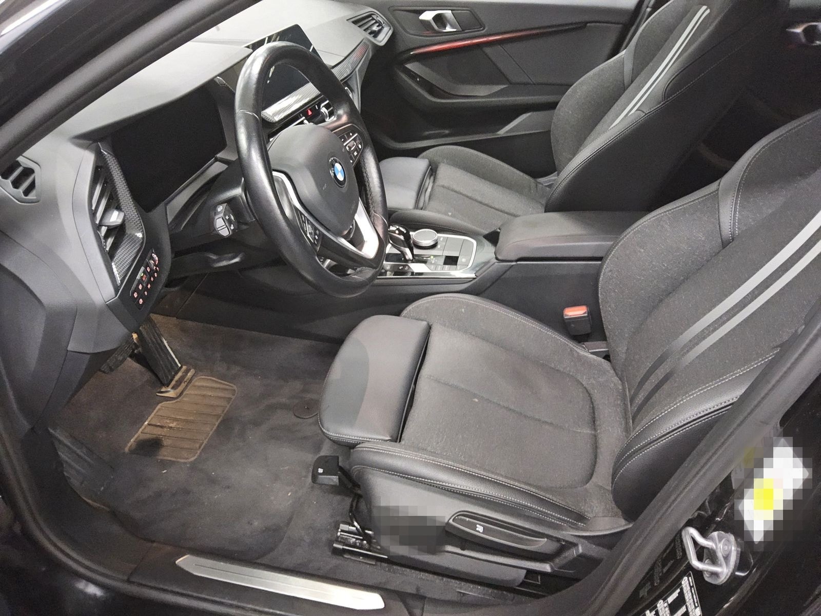 BMW 118dA Sport-Line Navi LED LC-Pro AHK RFK foto 9