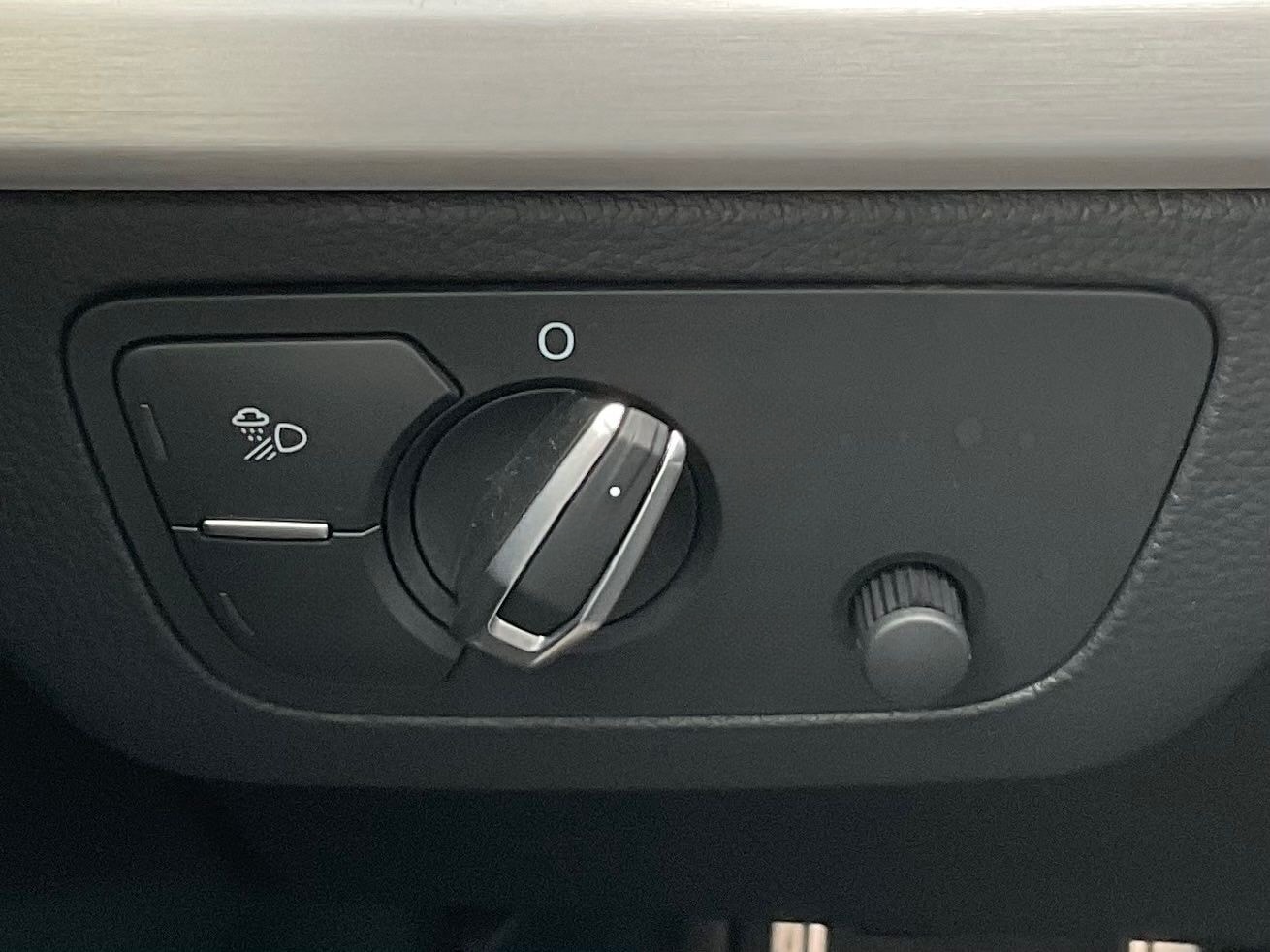 Audi Q5 40 TDI quattro S line AHK DAB LED RFK ViCo foto 12